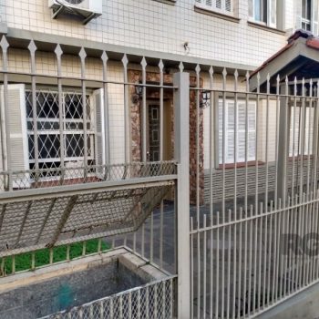 Apartamento à venda com 77m², 2 quartos no bairro Moinhos de Vento em Porto Alegre