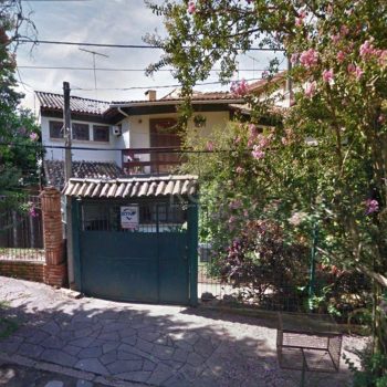 Casa à venda com 188m², 3 quartos, 1 suíte, 2 vagas no bairro Ipanema em Porto Alegre