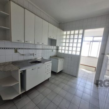 Apartamento à venda com 65m², 2 quartos no bairro Santa Cecília em Porto Alegre