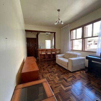 Apartamento à venda com 71m², 2 quartos no bairro Partenon em Porto Alegre