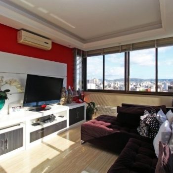 Apartamento à venda com 95m², 3 quartos, 1 suíte, 2 vagas no bairro Independência em Porto Alegre