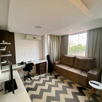 Apartamento à venda com 43m², 1 quarto, 1 vaga no bairro Partenon em Porto Alegre