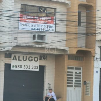 Predio à venda com 822m² no bairro São João em Porto Alegre