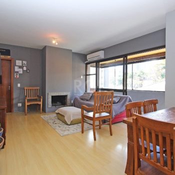 Apartamento à venda com 114m², 3 quartos, 1 suíte, 2 vagas no bairro Petrópolis em Porto Alegre