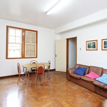 Apartamento à venda com 106m², 4 quartos no bairro Centro Histórico em Porto Alegre