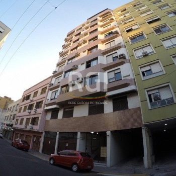 Apartamento à venda com 73m², 2 quartos, 1 vaga no bairro Centro Histórico em Porto Alegre