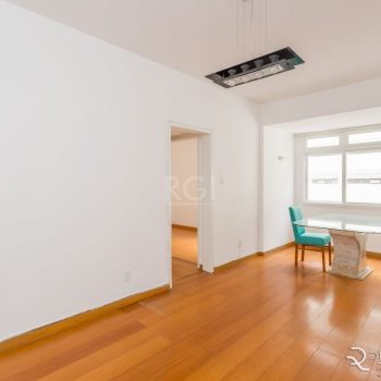 Apartamento à venda com 97m², 3 quartos, 1 suíte, 1 vaga no bairro Independência em Porto Alegre