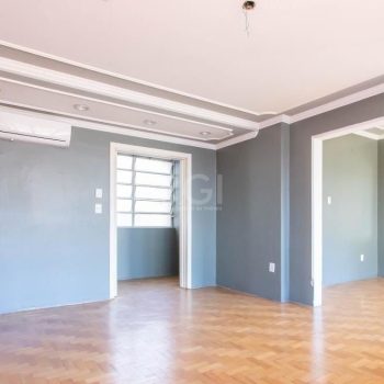 Apartamento à venda com 125m², 3 quartos no bairro Centro Histórico em Porto Alegre