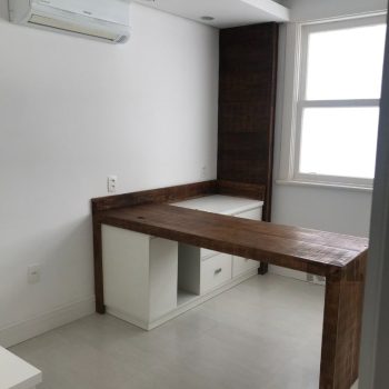 Conjunto/Sala à venda com 48m² no bairro Centro Histórico em Porto Alegre