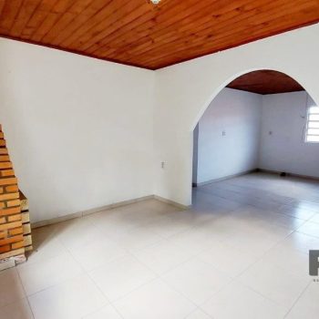 Casa à venda com 112m², 3 quartos, 2 vagas no bairro Cristal em Porto Alegre