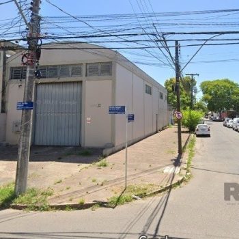 Depósito/Pavilhão à venda com 290m² no bairro Navegantes em Porto Alegre