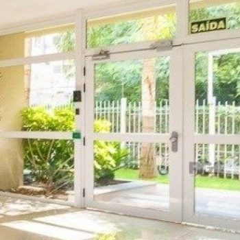 Apartamento à venda com 83m², 2 quartos, 1 suíte, 2 vagas no bairro Jardim Lindóia em Porto Alegre