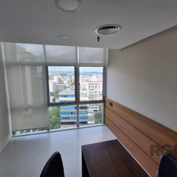 Conjunto/Sala à venda com 33m² no bairro Moinhos de Vento em Porto Alegre