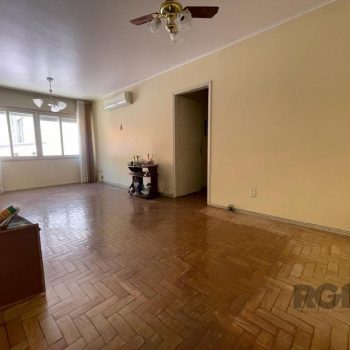 Apartamento à venda com 96m², 3 quartos, 1 vaga no bairro Floresta em Porto Alegre