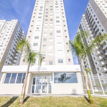 Apartamento à venda com 50m², 3 quartos, 1 suíte, 1 vaga no bairro Farrapos em Porto Alegre