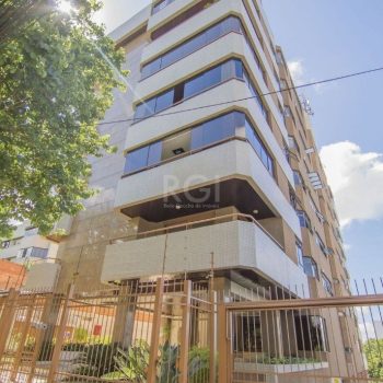 Cobertura à venda com 324m², 3 quartos, 1 suíte, 2 vagas no bairro Jardim do Salso em Porto Alegre