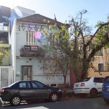 Casa à venda com 144m², 5 quartos no bairro Independência em Porto Alegre