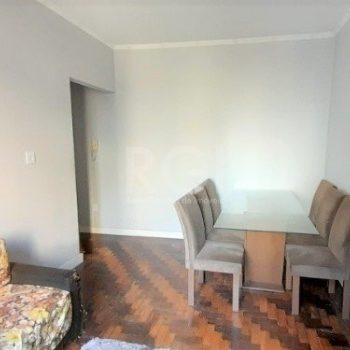 Apartamento à venda com 85m², 3 quartos no bairro Centro em Porto Alegre