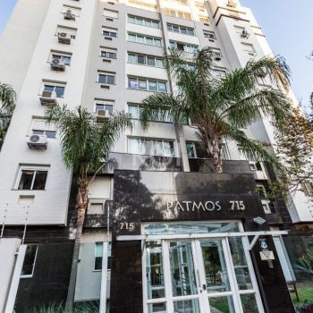 Apartamento à venda com 56m², 2 quartos, 1 suíte, 2 vagas no bairro Tristeza em Porto Alegre