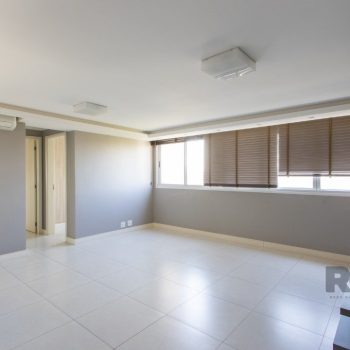 Apartamento à venda com 65m², 2 quartos, 1 suíte, 2 vagas no bairro Tristeza em Porto Alegre