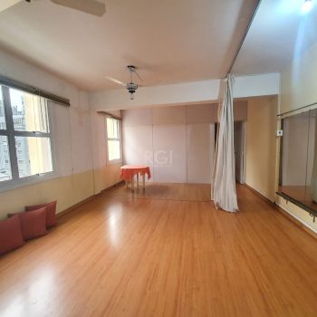 Conjunto/Sala à venda com 90m² no bairro Centro Histórico em Porto Alegre