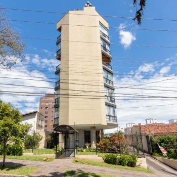 Cobertura à venda com 157m², 2 quartos, 2 vagas no bairro Tristeza em Porto Alegre