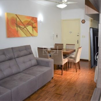 Apartamento à venda com 73m², 3 quartos no bairro Centro em Porto Alegre