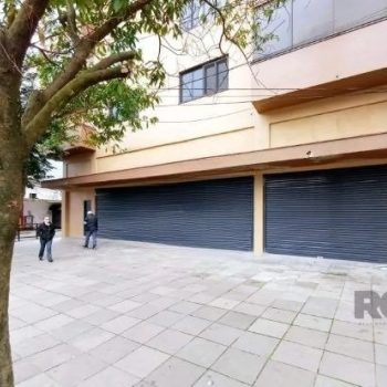 Loja à venda com 530m² no bairro Passo d'Areia em Porto Alegre