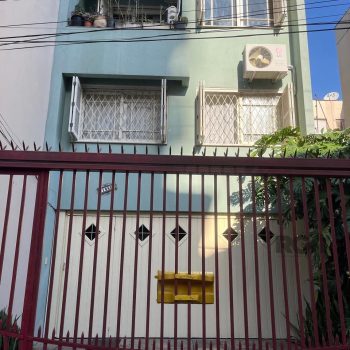 Casa à venda com 286m², 5 quartos, 2 vagas no bairro Cidade Baixa em Porto Alegre