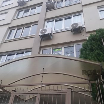 Apartamento à venda com 79m², 2 quartos no bairro Medianeira em Porto Alegre