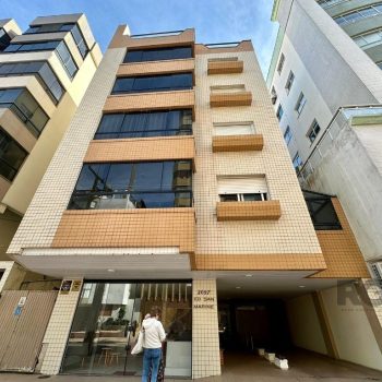 Apartamento à venda com 82m², 2 quartos, 1 suíte no bairro Centro em Capão da Canoa