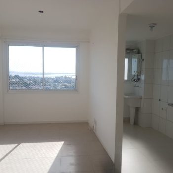 Apartamento à venda com 67m², 3 quartos, 1 suíte, 2 vagas no bairro Santo Antônio em Porto Alegre