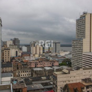 Apartamento à venda com 78m², 3 quartos no bairro Centro Histórico em Porto Alegre