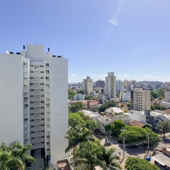 Apartamento à venda com 78m², 3 quartos, 1 suíte, 2 vagas no bairro Passo d'Areia em Porto Alegre