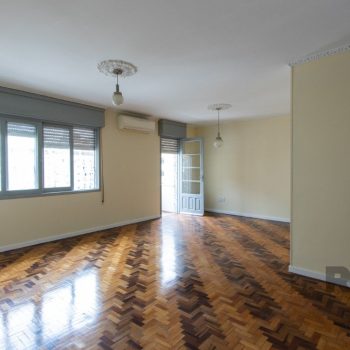 Apartamento à venda com 102m², 3 quartos no bairro Centro Histórico em Porto Alegre