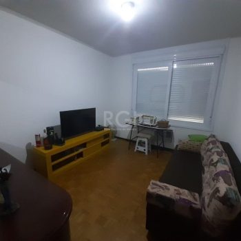 Apartamento à venda com 96m², 3 quartos, 1 suíte no bairro Menino Deus em Porto Alegre