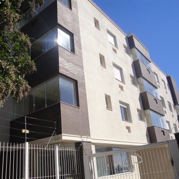 Apartamento à venda com 42m², 1 quarto, 1 vaga no bairro Menino Deus em Porto Alegre