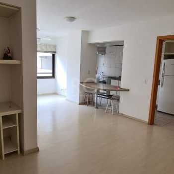 Apartamento à venda com 86m², 3 quartos, 1 suíte, 2 vagas no bairro Menino Deus em Porto Alegre