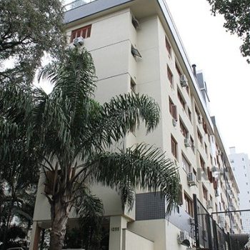 Apartamento à venda com 61m², 2 quartos, 1 suíte, 2 vagas no bairro Petrópolis em Porto Alegre