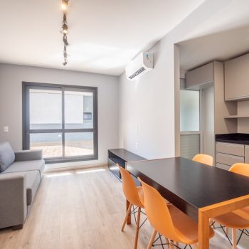 Apartamento à venda com 87m², 1 quarto, 1 suíte, 2 vagas no bairro Central Parque em Porto Alegre