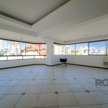 Cobertura à venda com 222m², 3 quartos, 1 suíte, 3 vagas no bairro Rio Branco em Porto Alegre