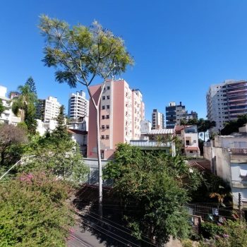 Apartamento à venda com 75m², 2 quartos no bairro Rio Branco em Porto Alegre