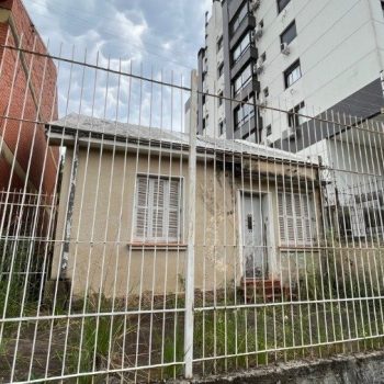 Casa à venda com 250m², 2 quartos no bairro Menino Deus em Porto Alegre