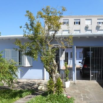 Casa à venda com 350m², 2 quartos, 3 vagas no bairro Vila Ipiranga em Porto Alegre