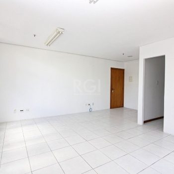 Conjunto/Sala à venda com 41m² no bairro Floresta em Porto Alegre