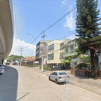 Predio à venda com 200m² no bairro Glória em Porto Alegre