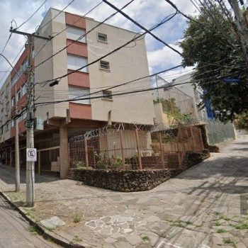 Apartamento à venda com 80m², 2 quartos, 2 vagas no bairro Petrópolis em Porto Alegre