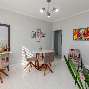 Apartamento à venda com 74m², 2 quartos, 1 vaga no bairro Auxiliadora em Porto Alegre