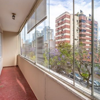 Apartamento à venda com 70m², 2 quartos no bairro Menino Deus em Porto Alegre