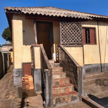 Casa à venda com 200m², 3 quartos no bairro Jardim Itu em Porto Alegre